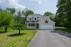 17 Courtney Drive Delanson, NY 12053