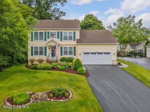 274 Woodlawn Avenue Albany, NY 12208