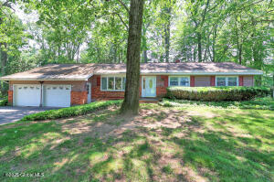 6 Hemlock Drive Clifton Park, NY 12065