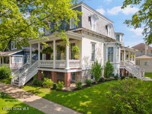 2 Madison Avenue Saratoga Springs, NY 12866