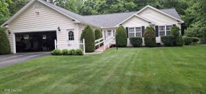 15 Meadow Drive Moreau, NY 12803