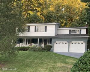 53 Sonat Road Clifton Park, NY 12065