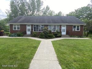 9 Brayton Street Albany, NY 12205