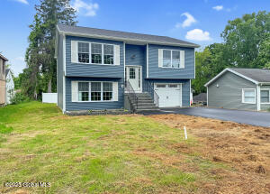 39 New Jersey Avenue Rensselaer, NY 12144