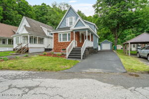 15 McLane St Rexford, NY 12148