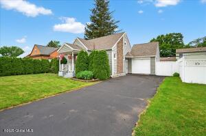 14 Grounds Place Albany, NY 12205