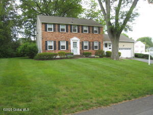 2139 Morrow Avenue Schenectady, NY 12309