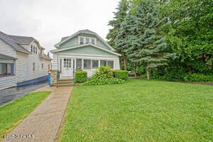 42 Lawn Avenue Albany, NY 12204