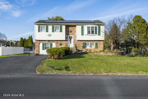 108 S Gurba Drive Stillwater, NY 12170