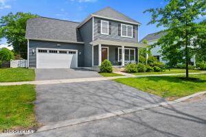 305 W Circular Street Saratoga Springs, NY 12866