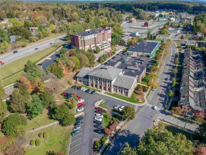 125 High Rock Avenue Saratoga Springs, NY 12866