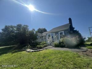 56 Wendell Street Ravena, NY 12143
