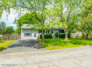 11 Pershing Drive Latham, NY 12110
