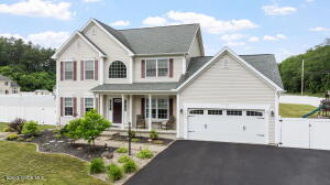 238 Woodsfield Drive Schenectady, NY 12303