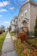 592 5th Avenue Troy, NY 12182