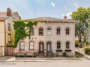 609 State Street Hudson, NY 12534