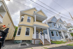 39 Fehr Avenue Schenectady, NY 12304