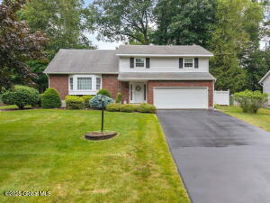 32 Reed Lane Clifton Park, NY 12065
