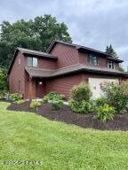 101 Meadowbrook Drive Slingerlands, NY 12159