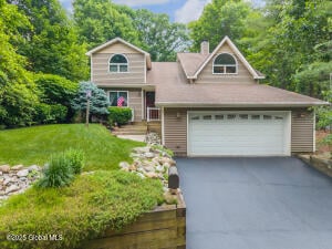 55 Holly Drive Lake George, NY 12845