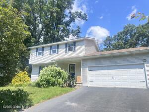 32 Tamarack Trail Trail Saratoga Springs, NY 12866