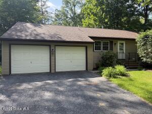 19 Timberlane Drive Gansevoort, NY 12831