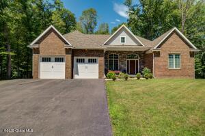 21 Joyous Lane Glenville, NY 12302