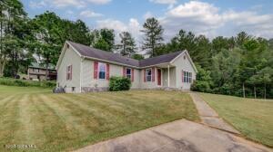 102 Lake Drive Northville, NY 12134