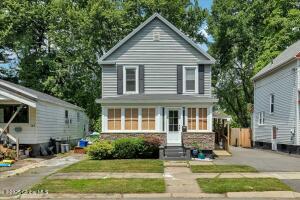 143 Manchester Road Schenectady, NY 12304