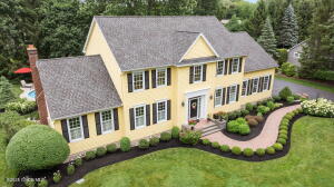 4 Graystone Road Loudonville, NY 12211