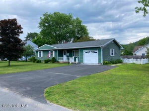 11 Keyes Street Warrensburg, NY 12885