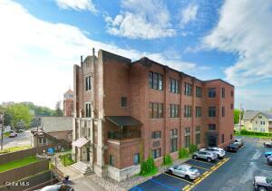 34 Williams Street Mechanicville, NY 12118