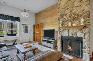 8 Trailside Drive Hunter, NY 12442