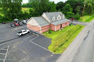 1915 US-9 Halfmoon, NY 12065