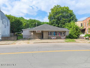 171 Hill Street Troy, NY 12180