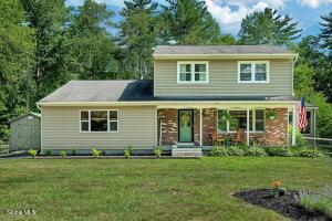 42 Nottingham Drive Queensbury, NY 12804
