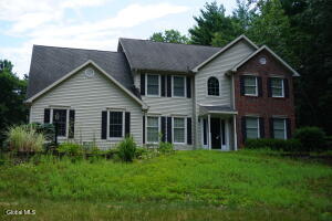 3 Stone Clover Drive Stillwater, NY 12866