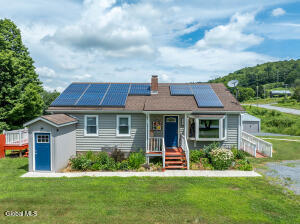 303 Petersburgh Junction Road Hoosick Falls, NY 12090