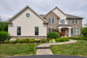 5 Sundance Lane Loudonville, NY 12211
