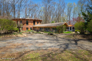 178 Clamsteam Road Halfmoon, NY 12065