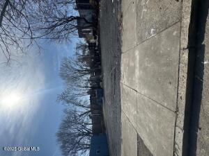 528 2nd Street Albany, NY 12206