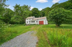 69 James Road Salem, NY 12865