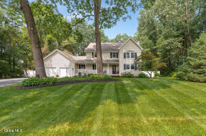 22 Oak View Drive Moreau, NY 12828