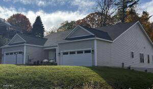 229 Cemetery Road Troy, NY 12182