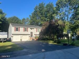 4 Joseph Court Queensbury, NY 12804