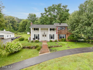 424 Gower Road Glenville, NY 12302