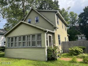 5 Zuni Street Albany, NY 12208