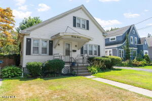 27 Cardinal Avenue Albany, NY 12208