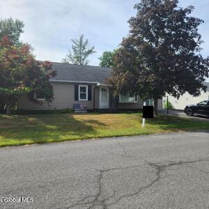 4 Holly Lane Latham, NY 12110