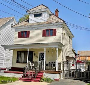 817 Holland Road Schenectady, NY 12303